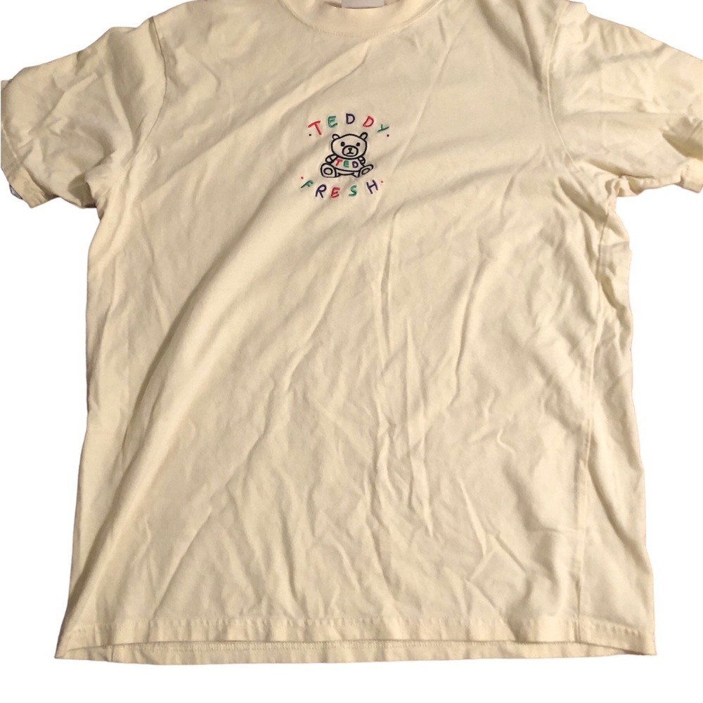 Yellow crème teddy fresh embroidered tshirt size small.